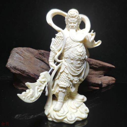 新款象牙果雕刻武圣关公手把件创意工艺品汽车摆件家居大义凛然