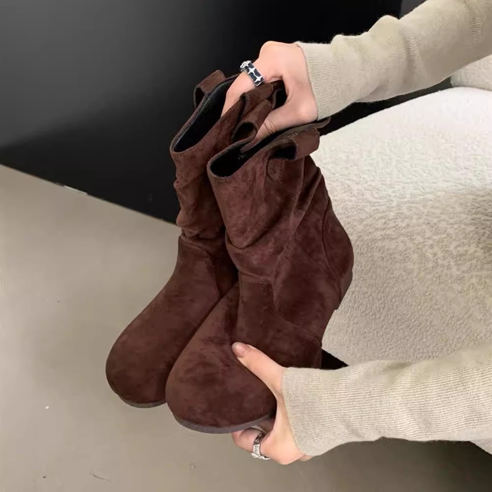 软面堆堆靴版软皮小个子内增高靴子复古2025冬季新款短靴勃肯鞋