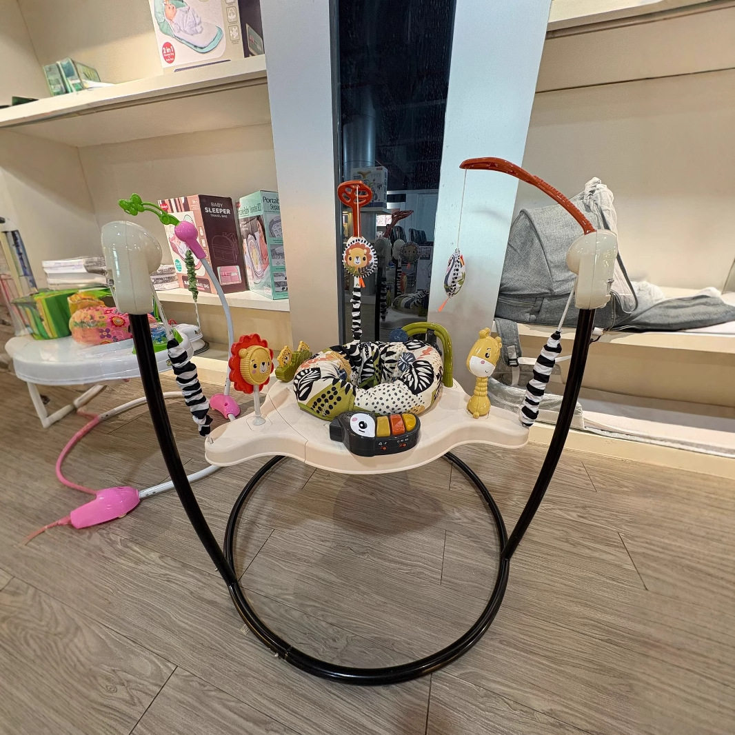婴儿摇椅多功能震动玩具外贸哄娃摇椅