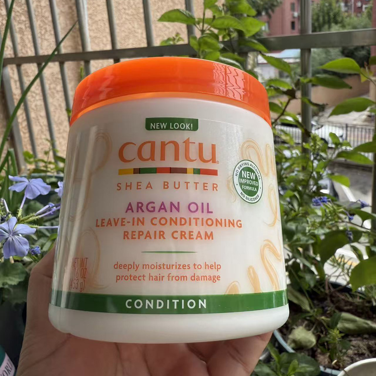 Cantu Shea Butter Leave in Conditioning Repair Cream argan
