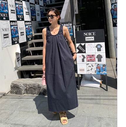 夏季宽松U领无袖背心连衣裙女大码慵懒风背心裙度假吊带白色长裙