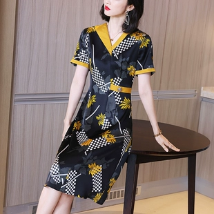 女装 重磅真丝连衣裙2022新款 设计感小众春季 气质女神范桑蚕丝长裙