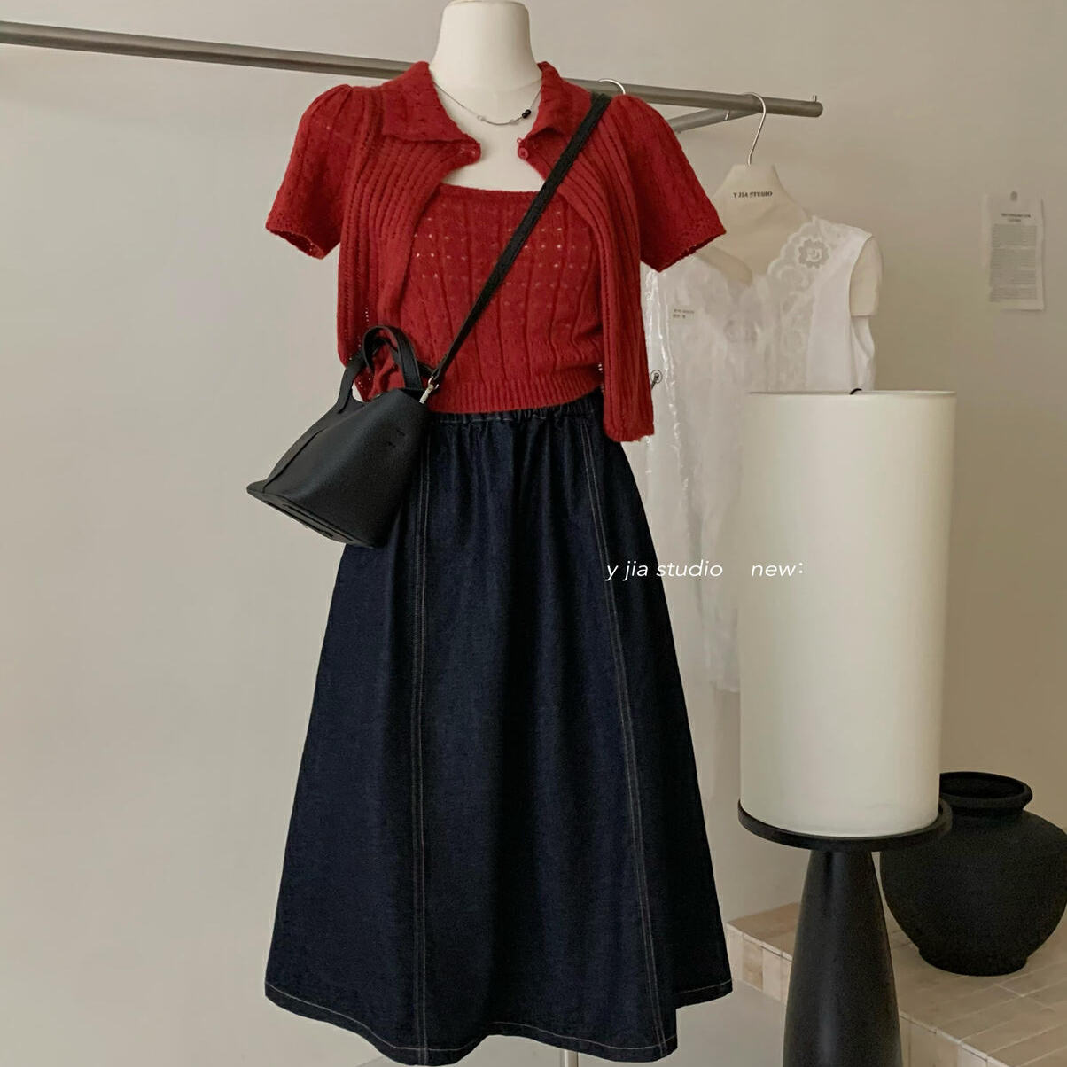 Y.JIA 伊嘉2025十三行春夏新款针织开衫+吊带背心+牛仔半身裙套装