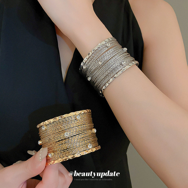 EUROPEAN AND AMERICAN CROSS-BORDER NEW MULTI-LAYER HOLLOW WINDING BRACELET ULTRA-FLASH NICHE FASHION DESIGN BRACELET DAILY ARMBAND WOMEN