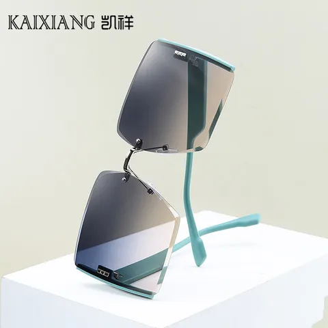 同款墨镜太阳镜欧美时尚网红新款2022大框方形切边眼镜无框