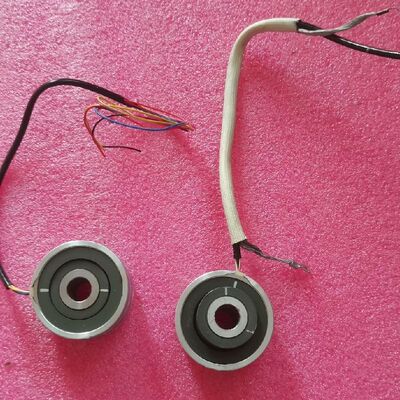 多摩川旋转编码器  TS2640N1321E64