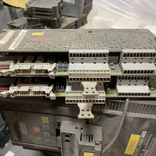 变频器70系列主板cu2 6se7090-0xx84-