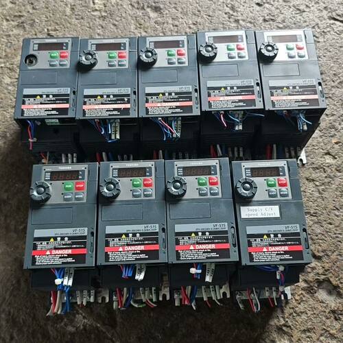 变频器0.2KW 230V VFS15-2002PM