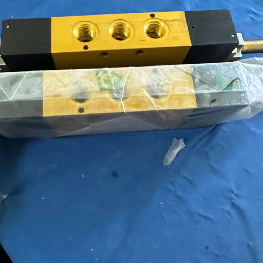 PNEUMAX纽迈思意大利型嘉茂单电控换向阀电磁阀414