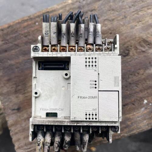 PLC FX3SA-20MR-CM
