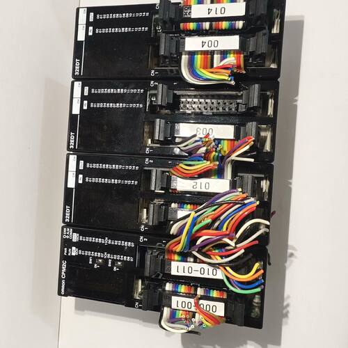 CPM2C-32EDTM 拆机 实物图片