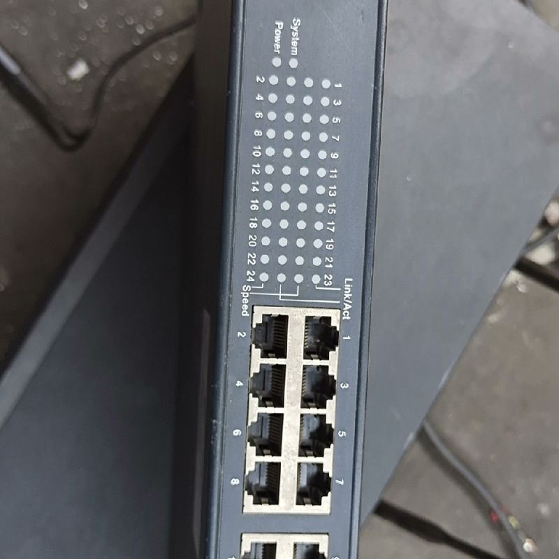 博达S2524WS 24口千兆交换机 带千兆光纤口