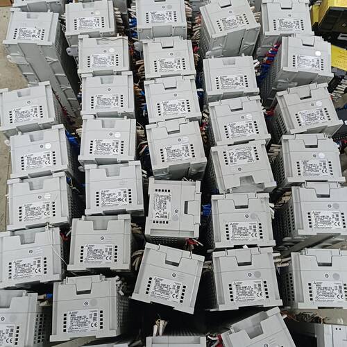 PLC FX5U-80MT/ES 拆机 实物拍摄 成