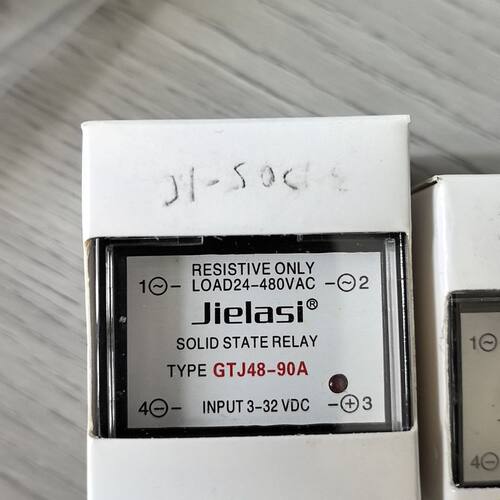 继电器：GTJ48-90A
