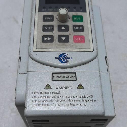 康沃变频器CDE310-2S0R7 1.5KW功率 实物拍摄