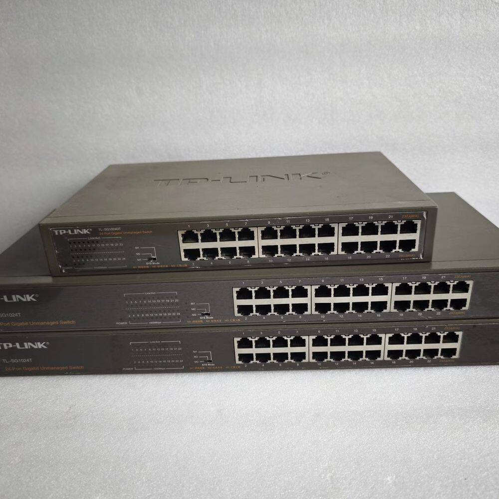 TP-LINK  SG1024T全千兆以太网铁壳交换机 正常