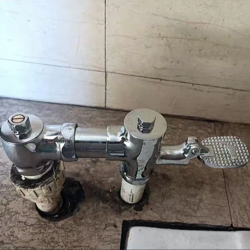 脚踏阀厕所开关卫生间蹲便池脚踩延时阀铜冲洗阀蹲便器大便池