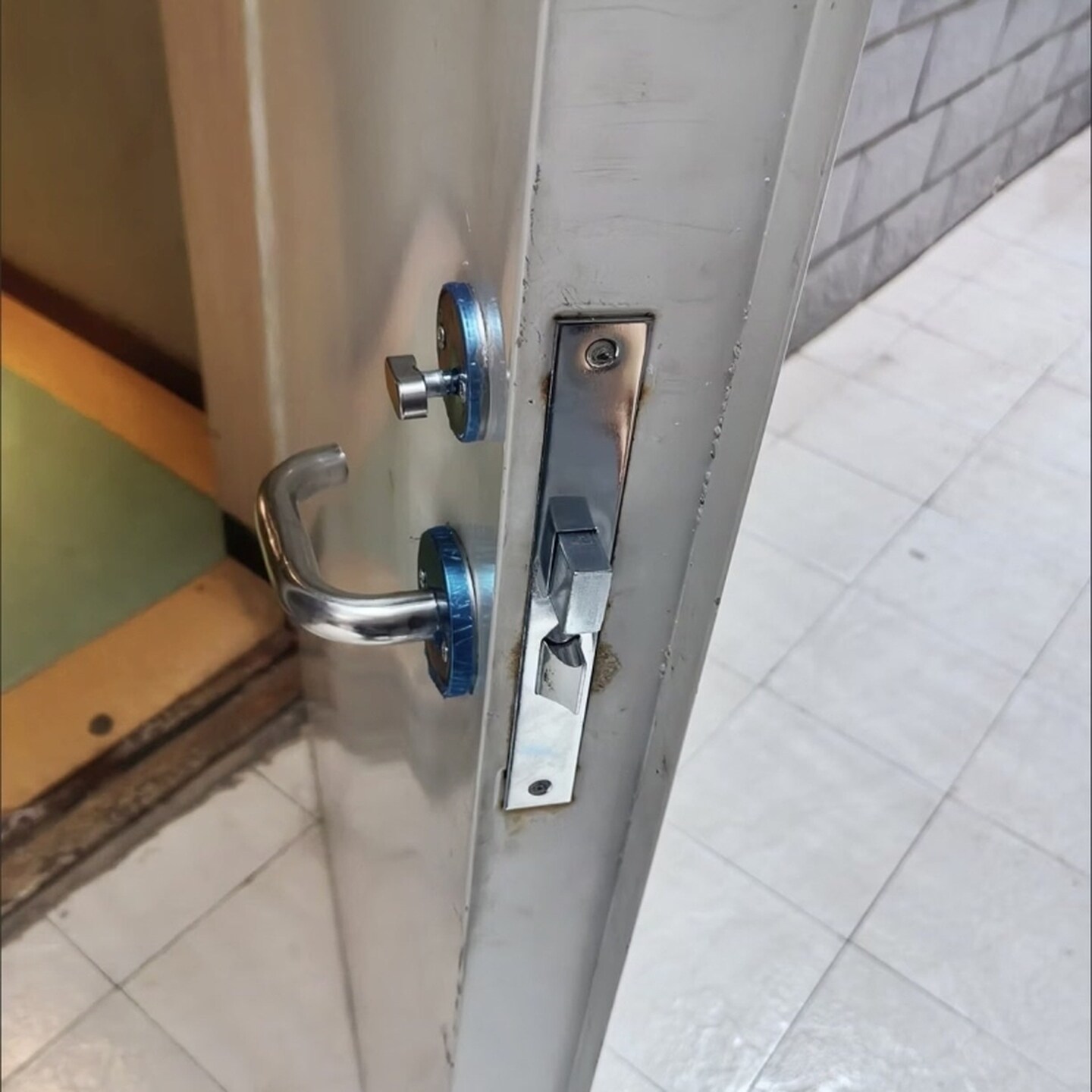 拉手防火门防火锁手柄把手全套通道门锁通用型锁芯逃生通道锁图片