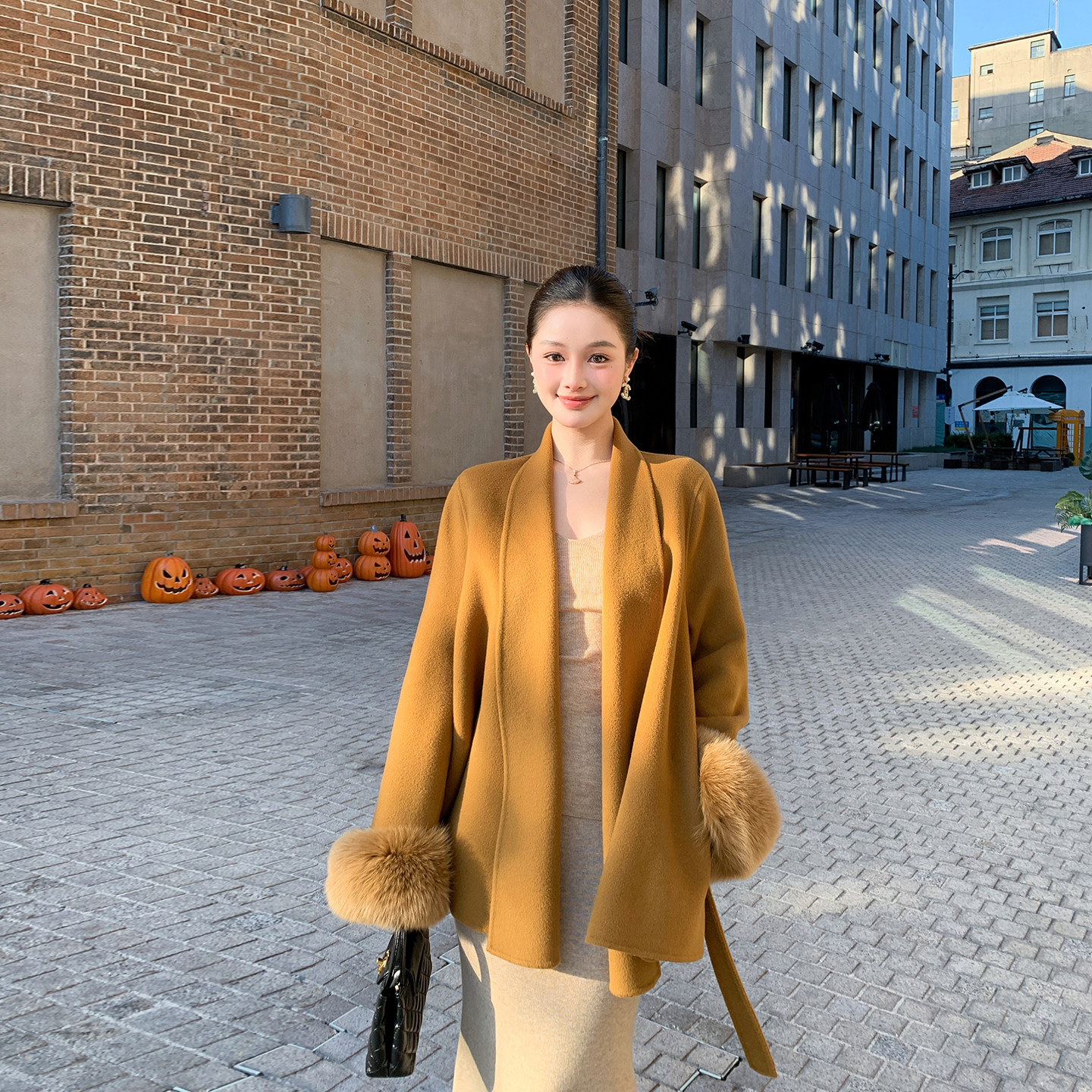 高级感气质双面呢大衣女冬季新款韩版小个子狐狸毛袖口羊毛呢外套,女装/女士精品,毛呢外套,淘宝优惠券,粉丝福利购,淘宝优惠卷