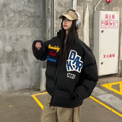 美式复古宽松字母刺绣棉服