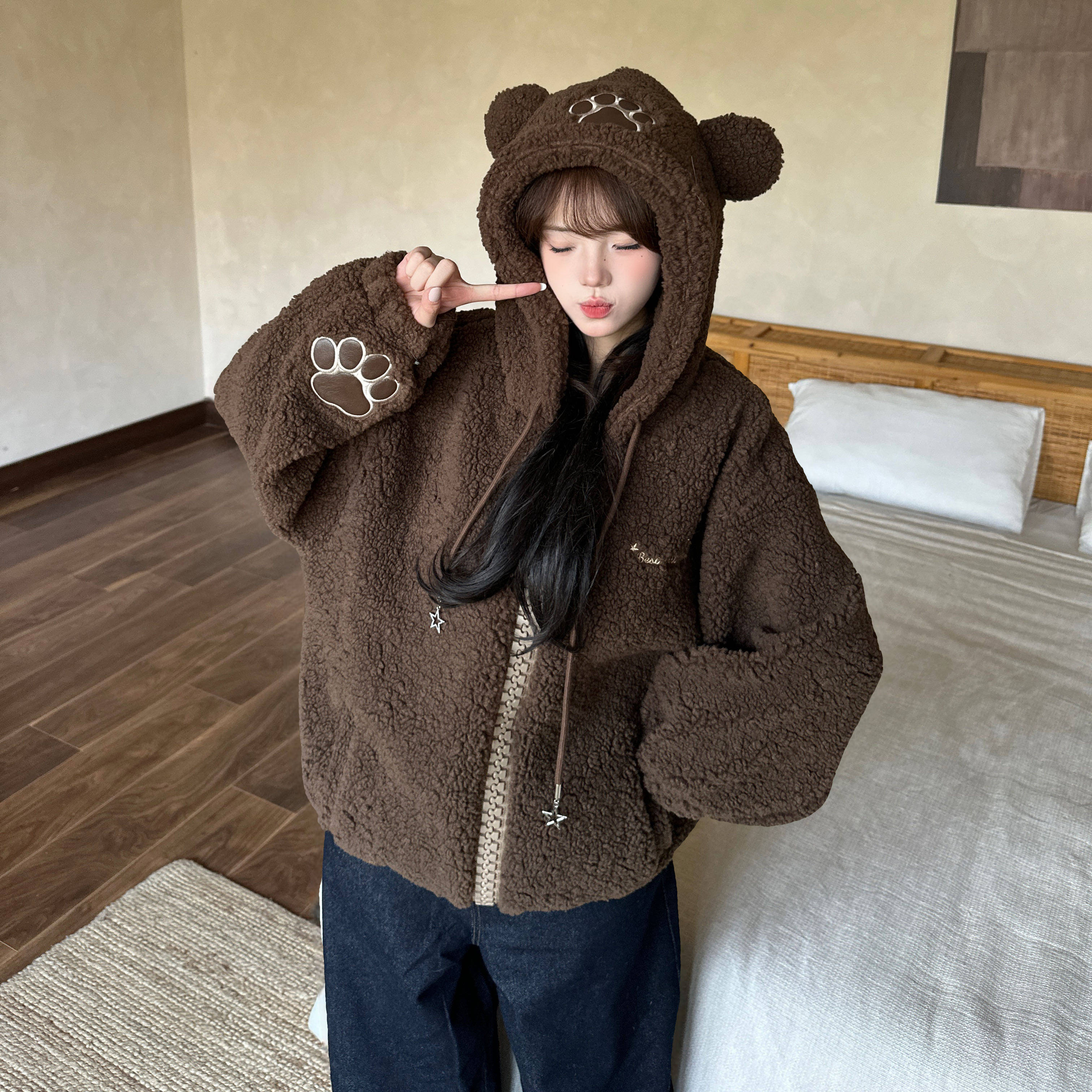 可爱小熊连帽羊羔毛绒棉服