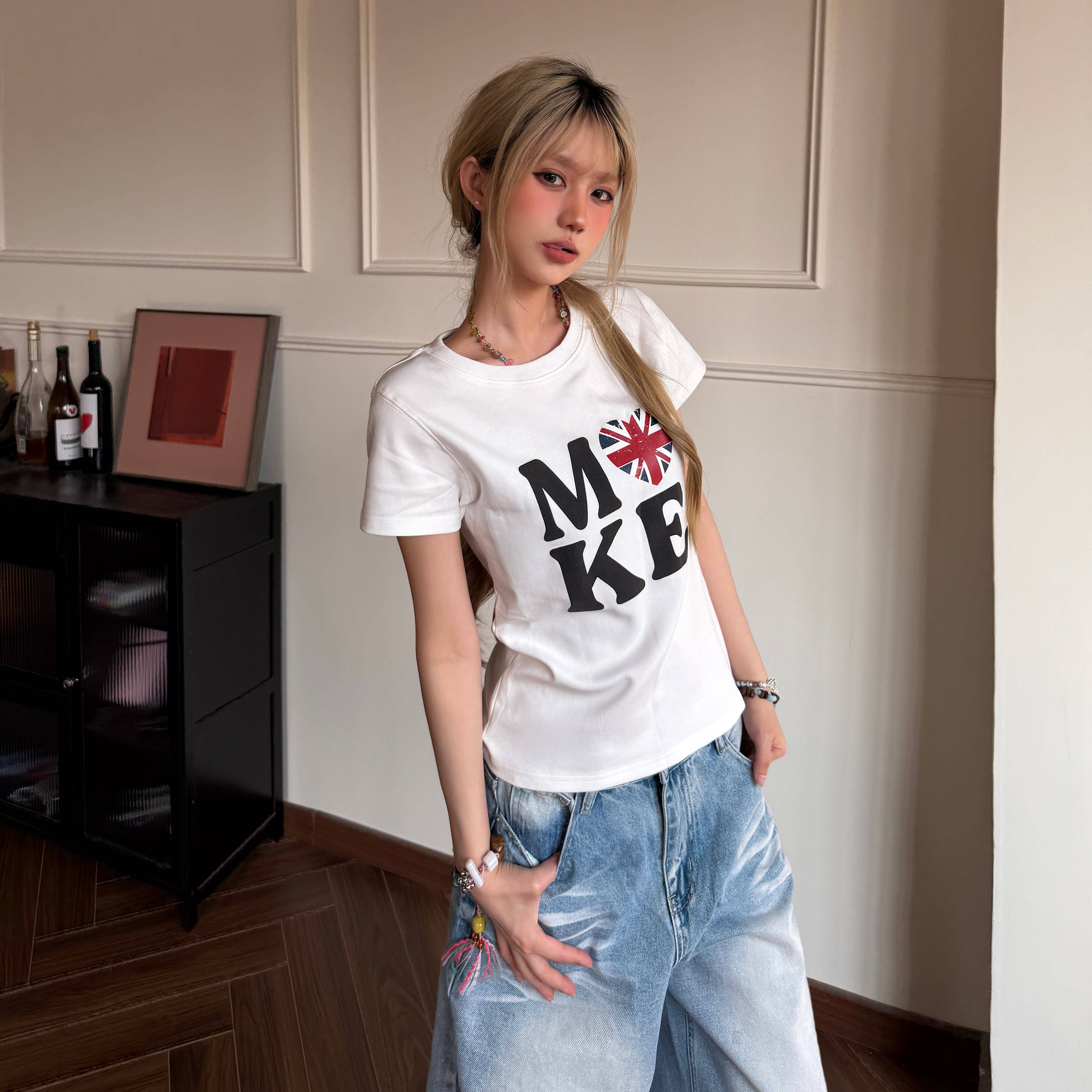 Amoeba美式复古设计字母印花正肩收腰显瘦短款T恤女夏季新款短袖