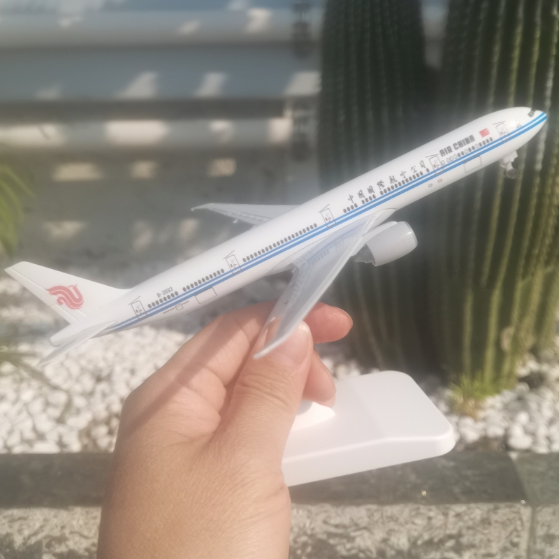 合金飞机模型18cm摆件