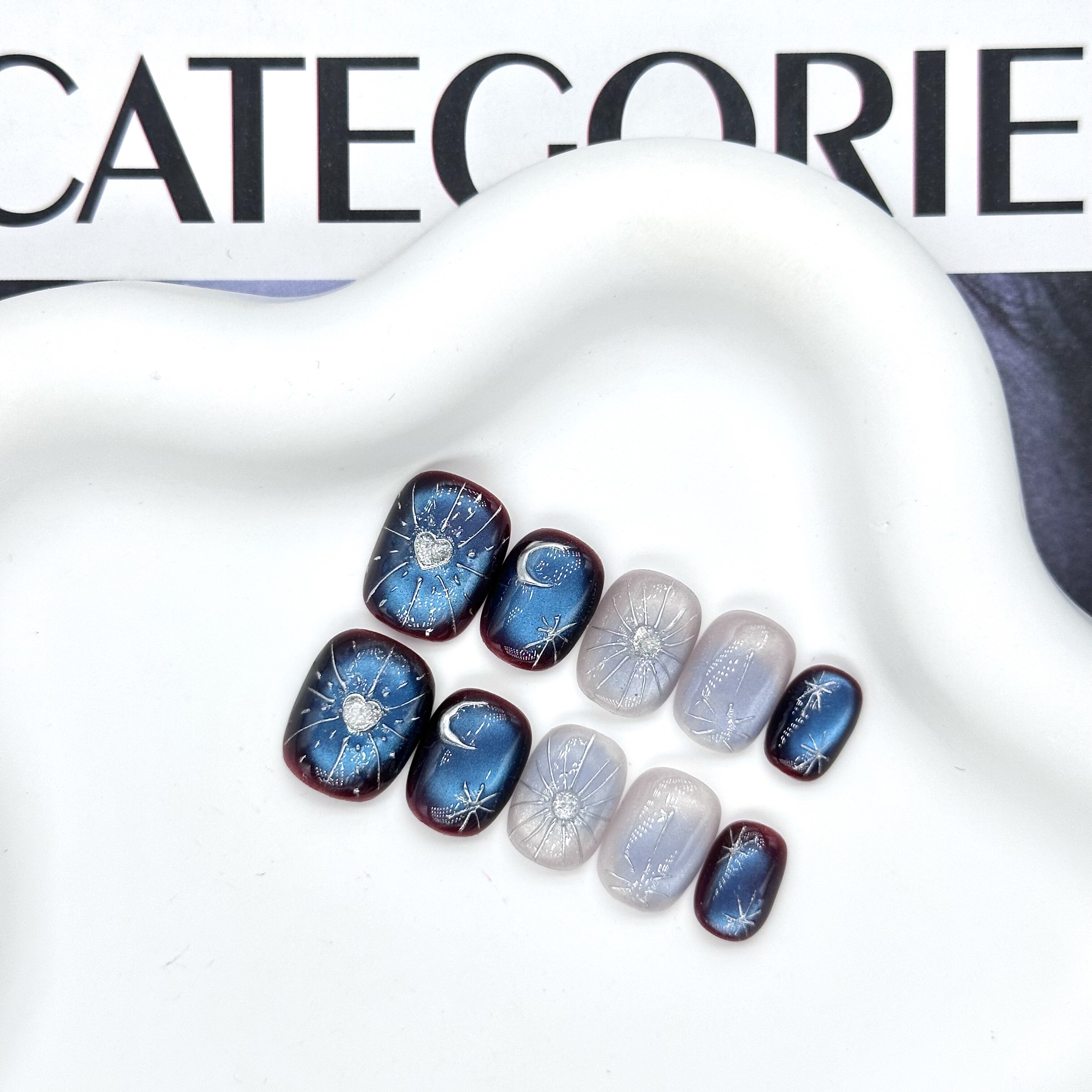 【捧月】幻彩红蓝猫眼星空渐变手绘爱心星月显白短款纯手工穿戴甲,彩妆/香水/美妆工具,穿戴甲/甲片,淘宝优惠券,粉丝福利购,淘宝优惠卷