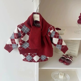 2025新款 原创女童秋冬套装 v领针织毛衣半身裙围巾三件套 现货