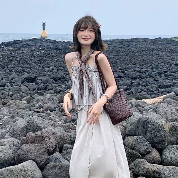 夏装搭配一整套韩系穿搭小个子出游条纹吊带背心不规则半身裙套装