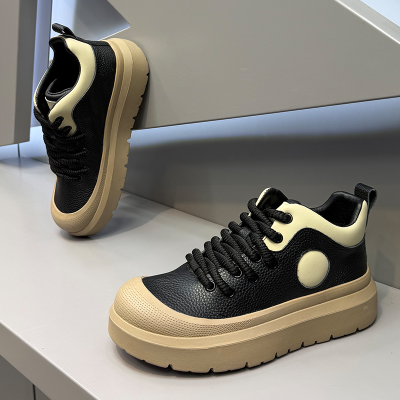 2025冬季新款时尚百搭厚底小丑鞋