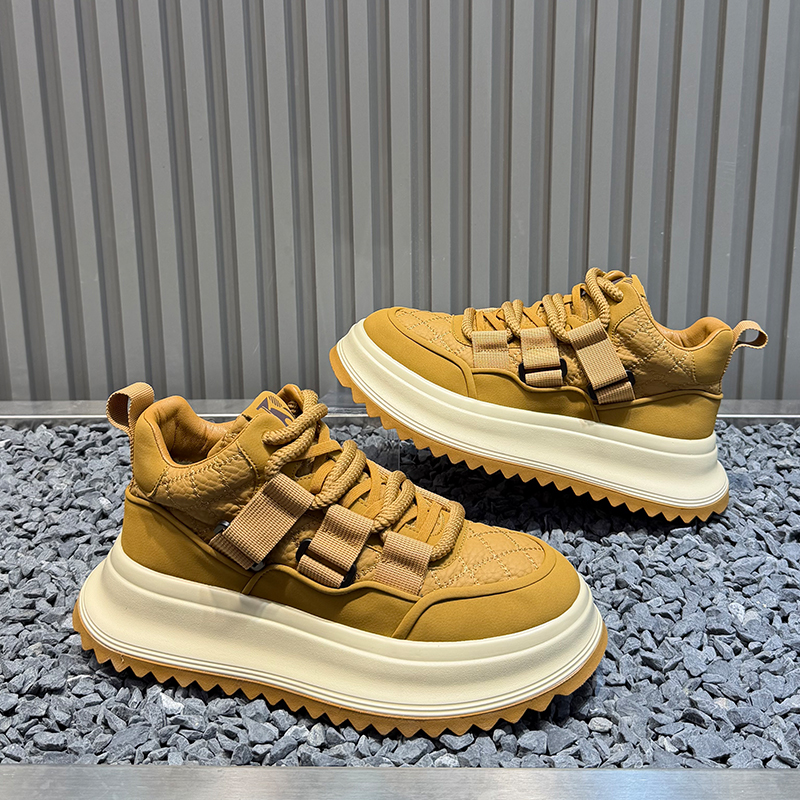 2025冬季新款时尚休闲鞋