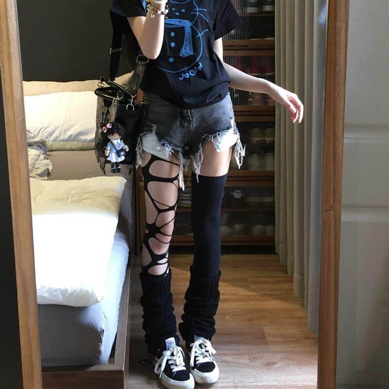 防勾丝薄款亚文化辣妹丝袜哥特朋克风勒肉黑丝不规则破洞渔网袜女