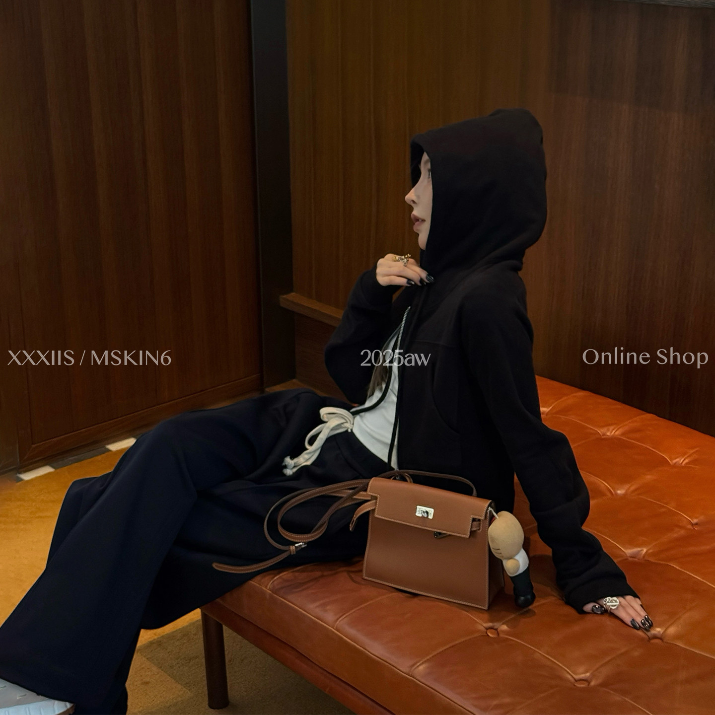 短款卫衣外套女连帽显瘦机能风