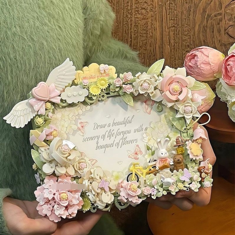 积木拼装相框永生花网红七夕礼物手工diy相册高级感生日送闺蜜女