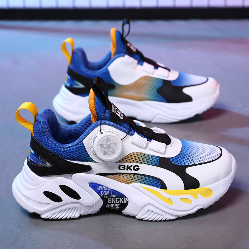 潮牌童鞋2022年跑步鞋新款男童旋转纽扣网鞋单网透气运动鞋软底