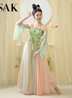 齐胸假两件改良汉服仙气唐制古风汉元素套装撞色日常大裙摆女夏季