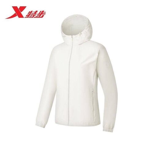 特步双层保暖连帽风衣女秋季新款