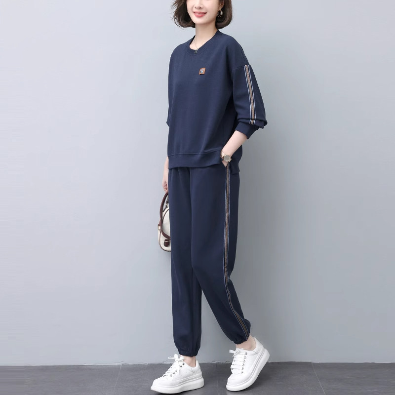 潮牌运动卫衣套装女2025春秋新款时尚休闲妈妈洋气减龄职业两件套