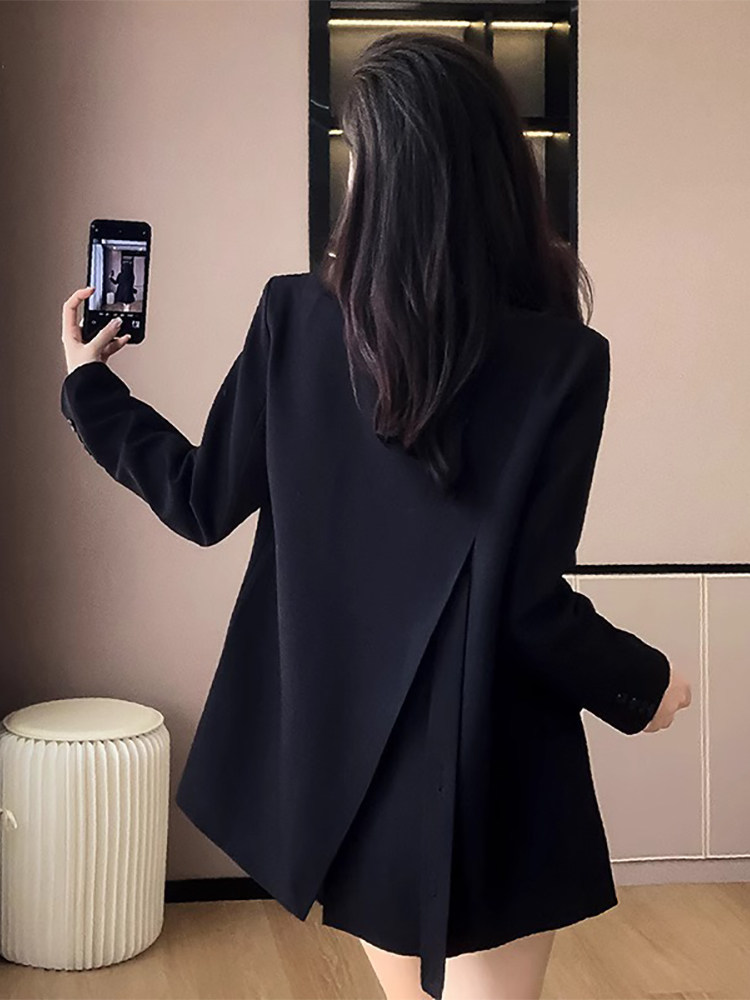 潮牌西装外套女2025春秋小个子设计感小众垫肩高级感休闲职业西服