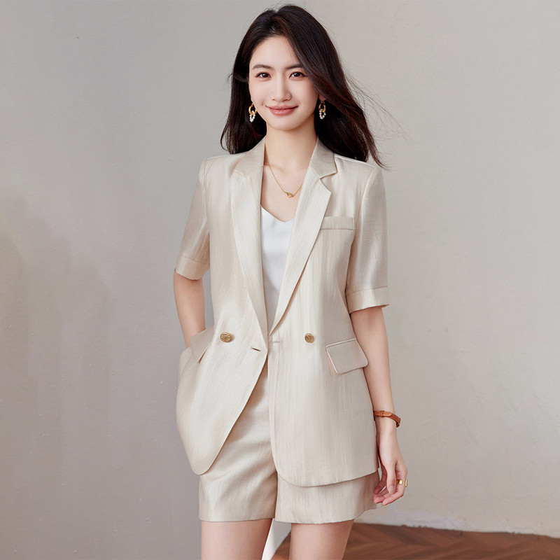 潮牌短袖西装外套女夏季薄款2026年新款小个子高级感时尚休闲西服
