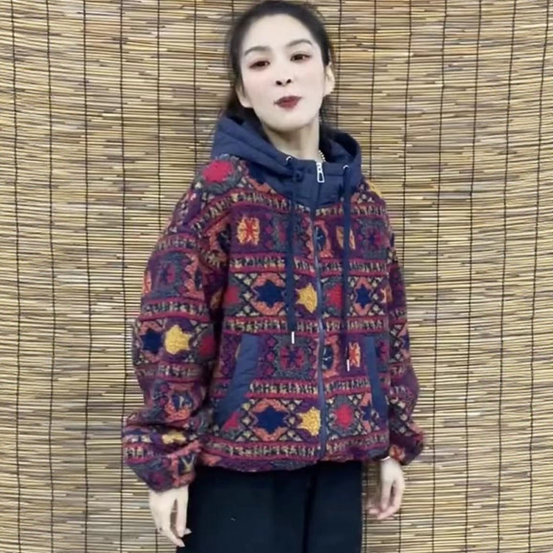 2025年冬季新款民族风连帽撞色提花摇粒绒宽松开衫加厚卫衣外套女
