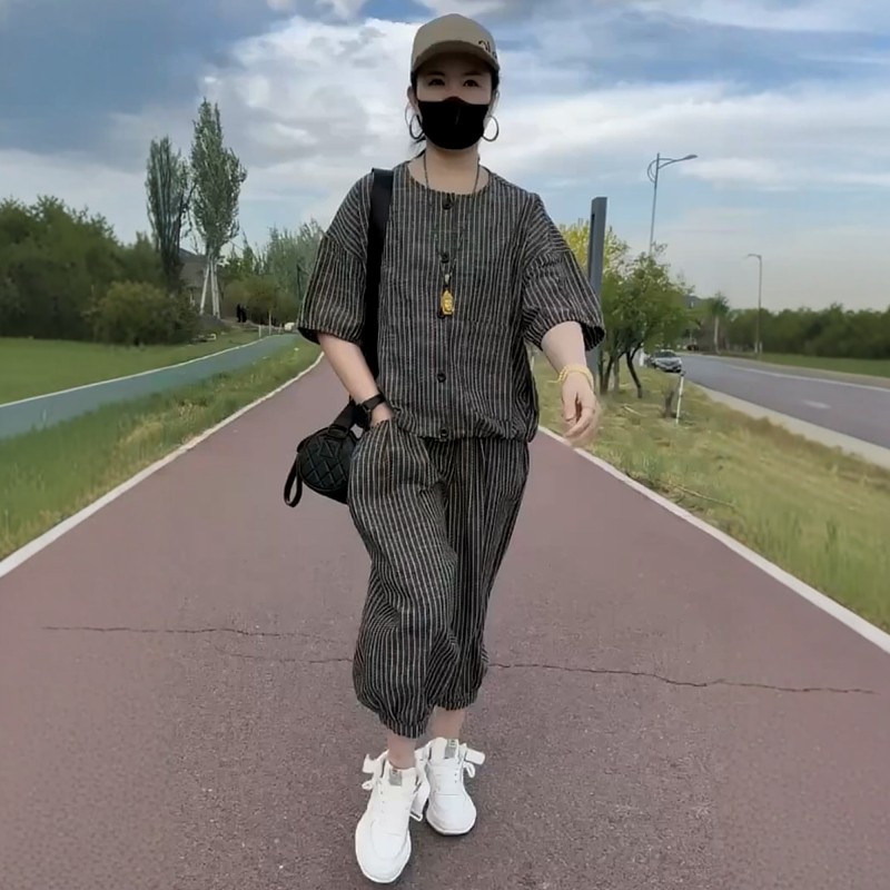 时尚潮流条纹套装女2025春季新款百搭外套显瘦哈伦裤高级感两件套,女装/女士精品,时尚套装,淘宝优惠券,粉丝福利购,淘宝优惠卷