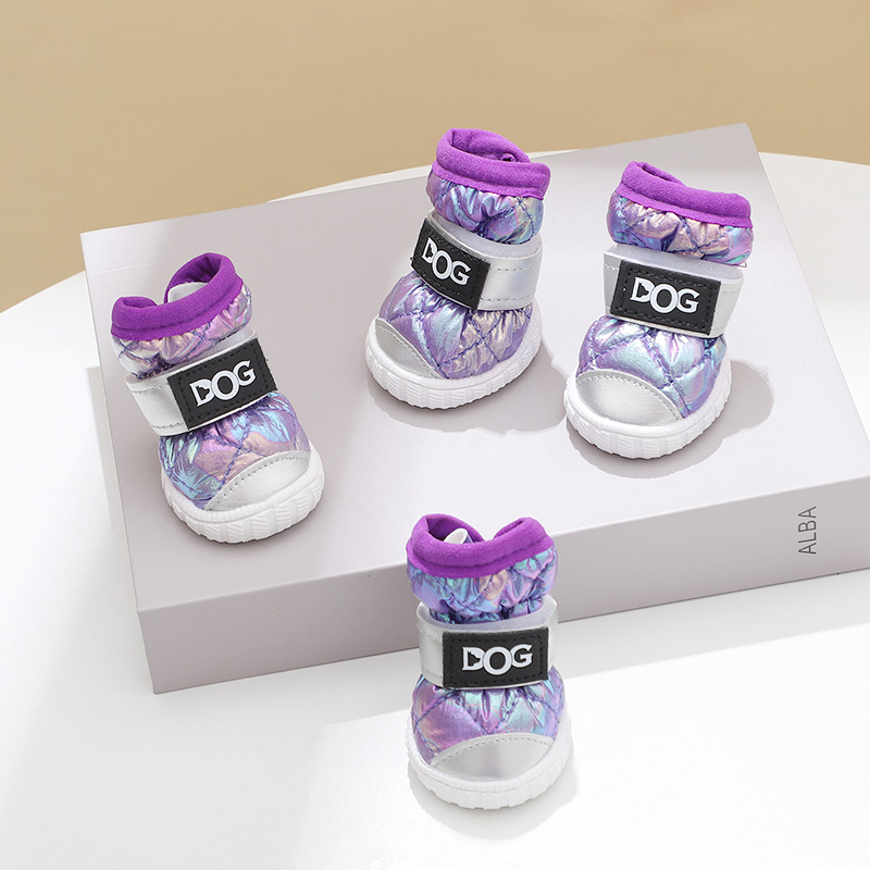 小狗鞋子不易掉冬天保暖可调节