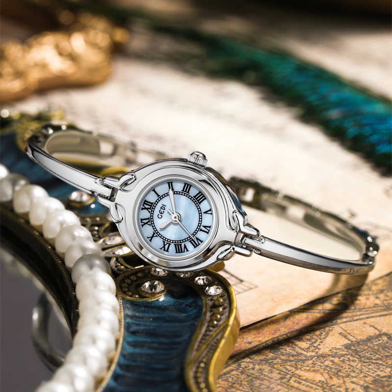 歌迪小众手链表小巧复古手镯式韩版潮流简约高颜值细带石英手表