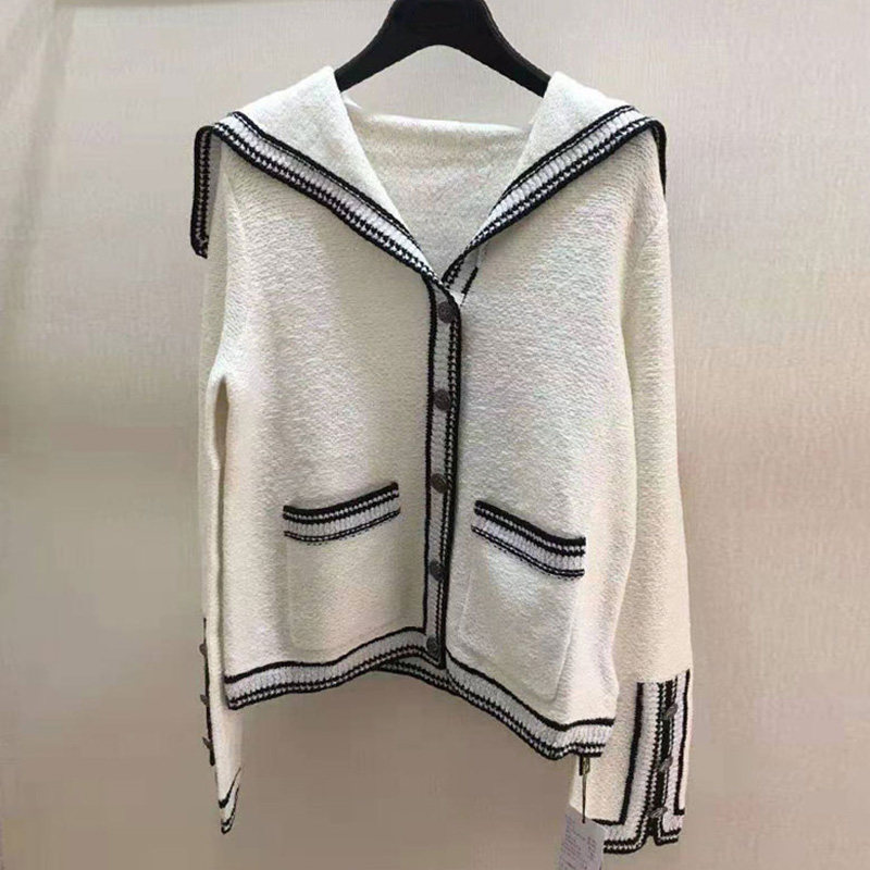 阿瑪施旗舰店官网2020秋新款女装气质口袋小香风羊毛针织开衫外套