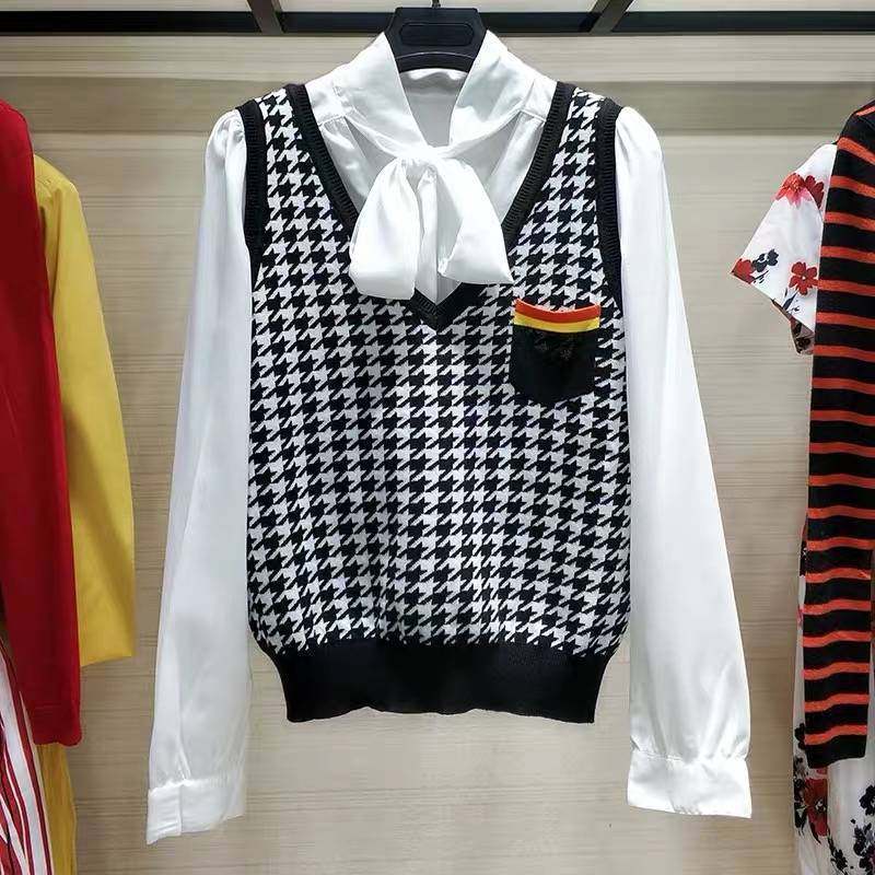 阿瑪施旗舰店官网2020秋冬新款百搭V领千鸟格纯棉针织背心马甲女