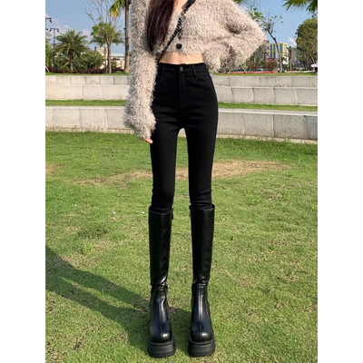 黑色小脚牛仔裤女铅笔裤