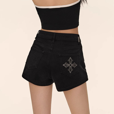 夏季十字花刺绣紧身包臂热裤女