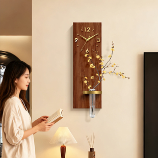 中古风挂钟餐厅客厅钟表挂画2026新款家用时钟高级感水培绿植装饰